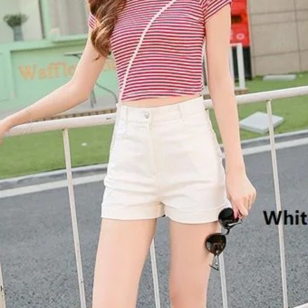White High-Waist Denim Wide-Leg Shorts